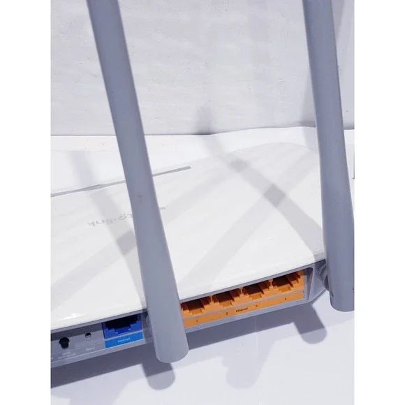 TP-LINK C60 Wireless Dual Band Router - Picture 5 of 5